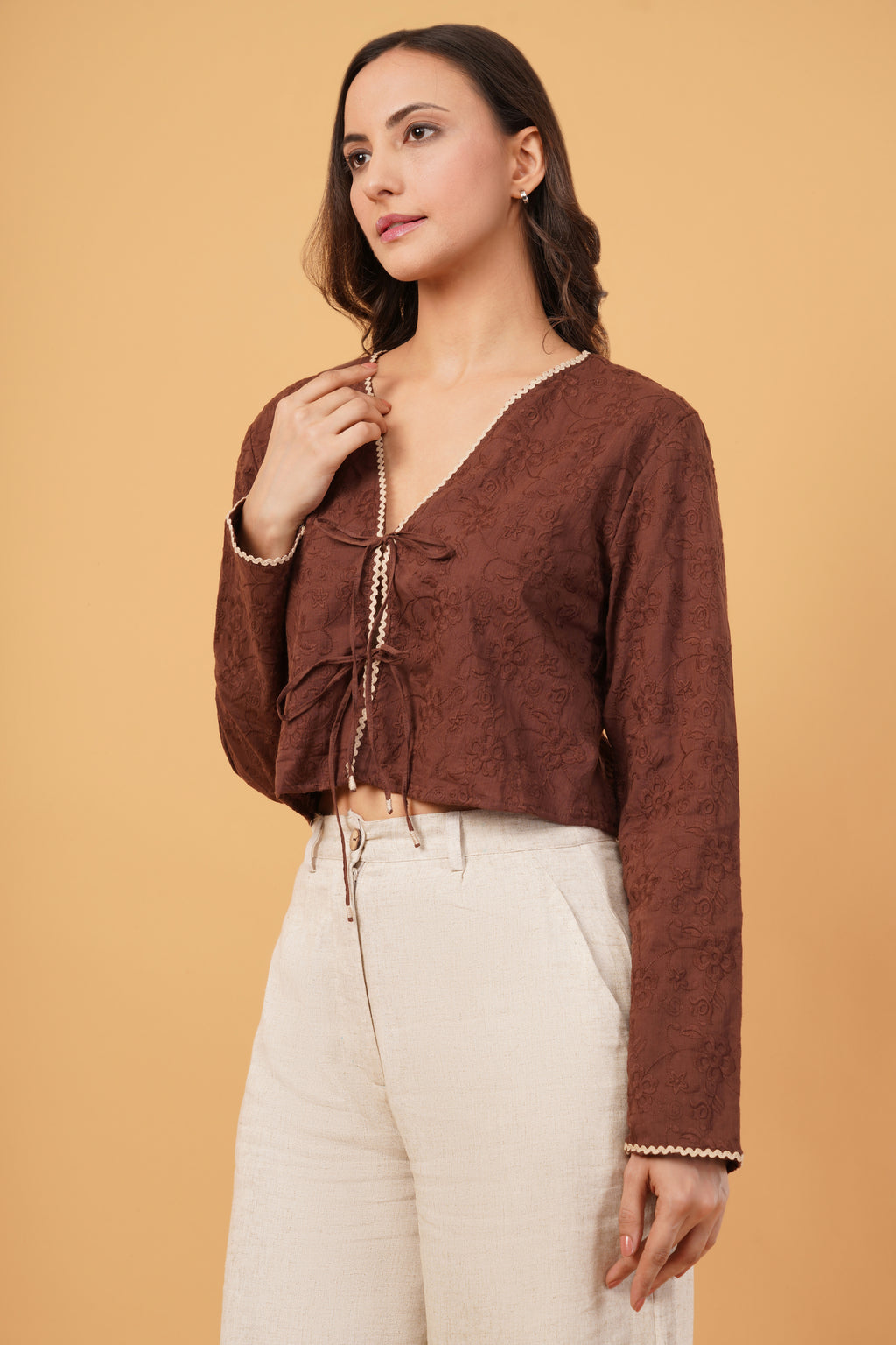 Tie- knot broderie top