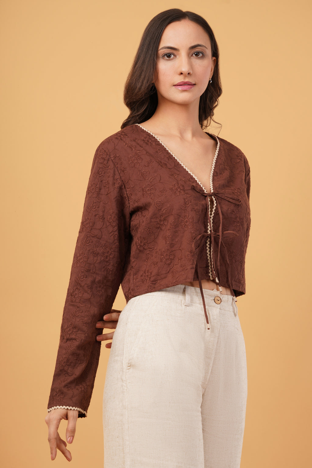 Tie- knot broderie top