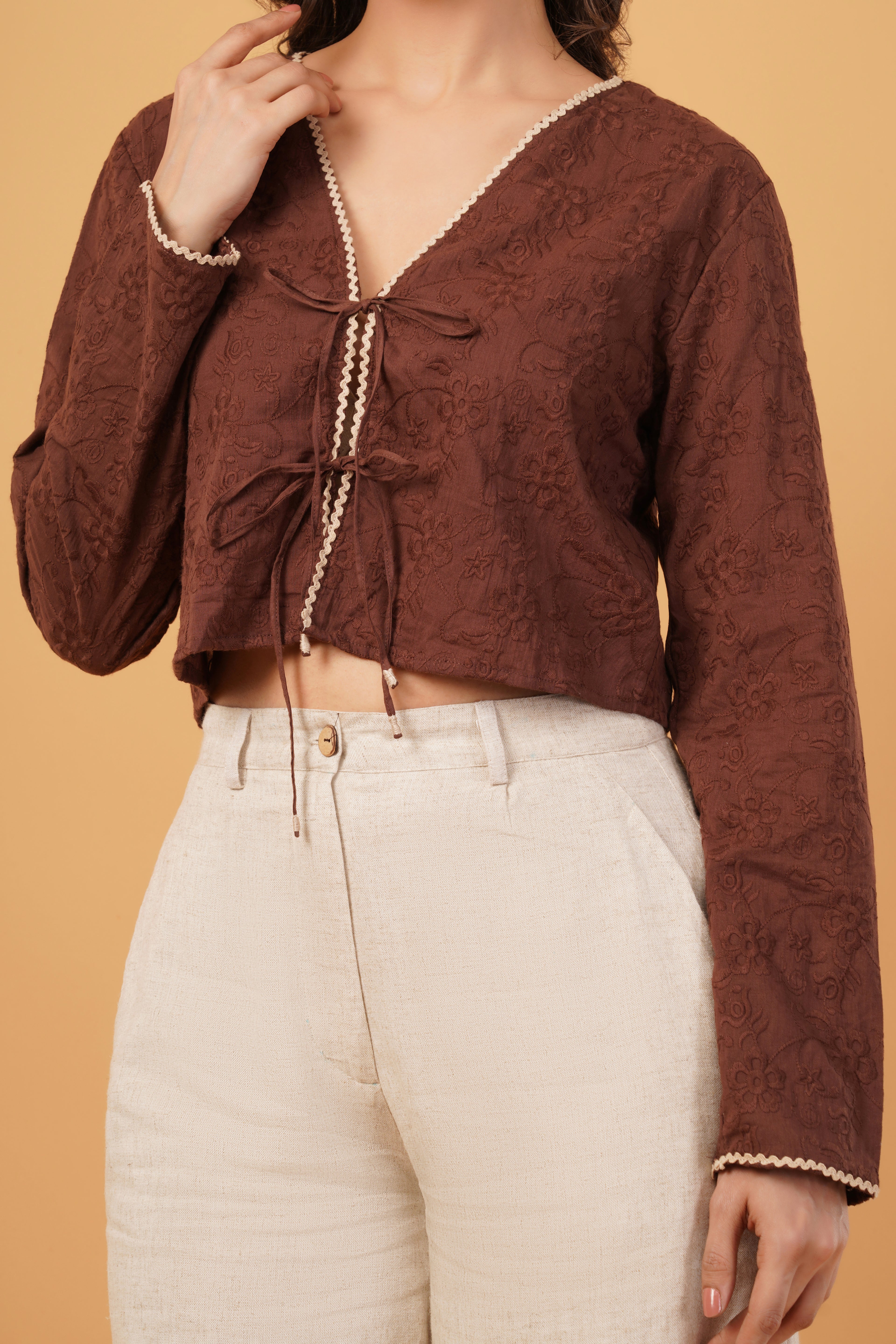 Tie- knot broderie top