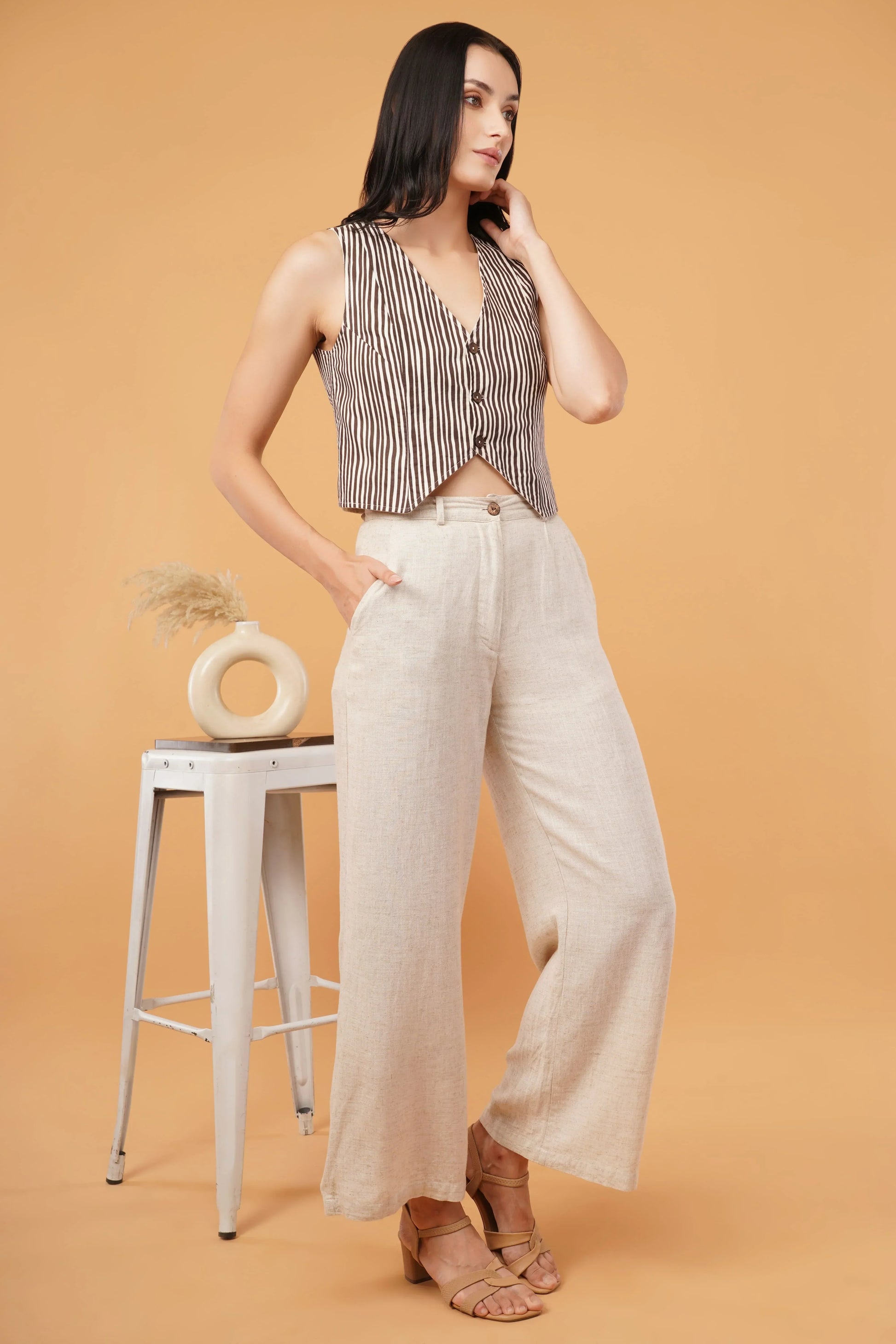 Cross your Line- n Vest - Rohgle